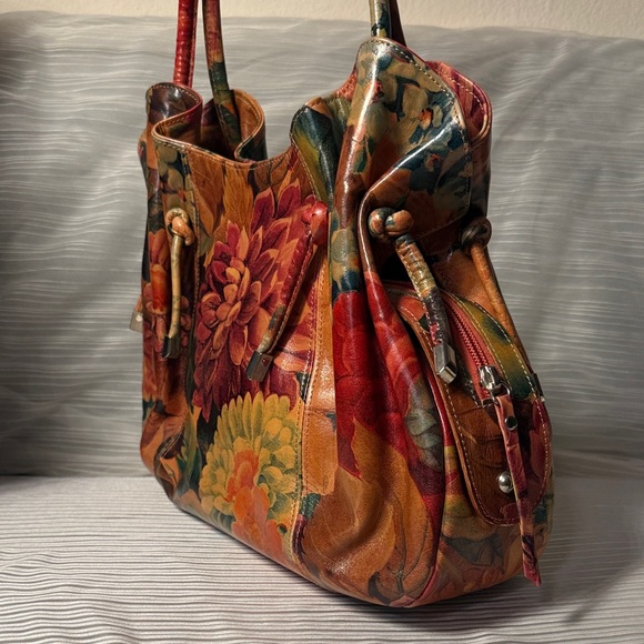 Mira Flores - Calfskin Leather Bag and Wallet Set - Picture 6 of 13